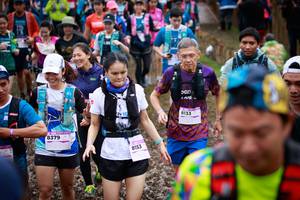 BIB: 8133, 8379, 8153
                            <button type="button" onclick="openModal(13431129)" class="btn btn-primary btn-sm float-right btn-popup" data-toggle="modal" data-target=".modal-high-quality">
                        <i class="fas fa-shopping-cart"></i> Add to Cart
                    </button>
                                            <button type="button" onclick="isThisMe(13431129, true)" class="btn btn-success btn-sm float-right btn-popup btn-isme hidden" data-toggle="tooltip" data-placement="bottom" title="นี่คือรูปของคุณใช่ไหม คลิกที่นี่เพื่อเอาเข้าอัลบั้ม">
                        <i class="fas fa-plus"></i> Add to album
                    </button>
                    <button type="button" onclick="isThisMe(13431129, false)" class="btn btn-warning btn-sm float-right btn-popup btn-isnotme hidden">
                        <i class="fas fa-ban"></i> Remove from album
                    </button>